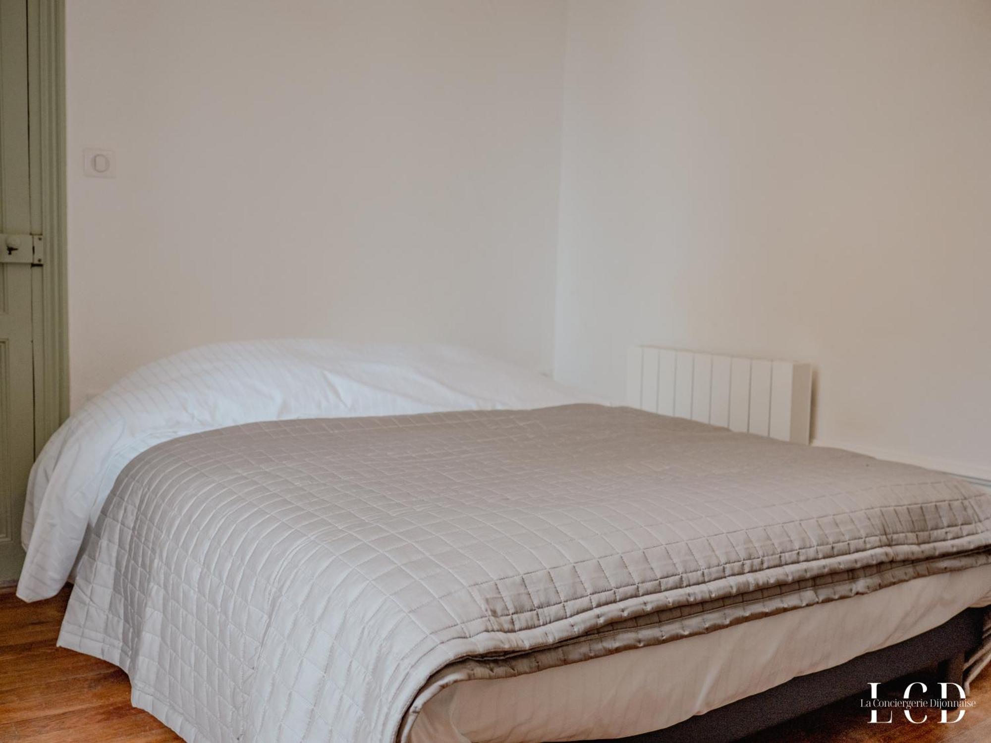 Le Berbisey Dijon Centre Apartment Exterior photo